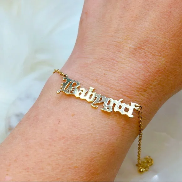 Babygirl gold bracelet 6” to 7” old english - Picture 3 of 5